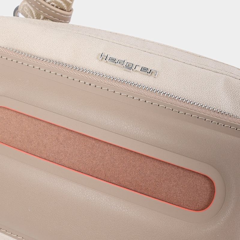 Beige Women's Hedgren Americano Belt Bags | IXN4647ZE