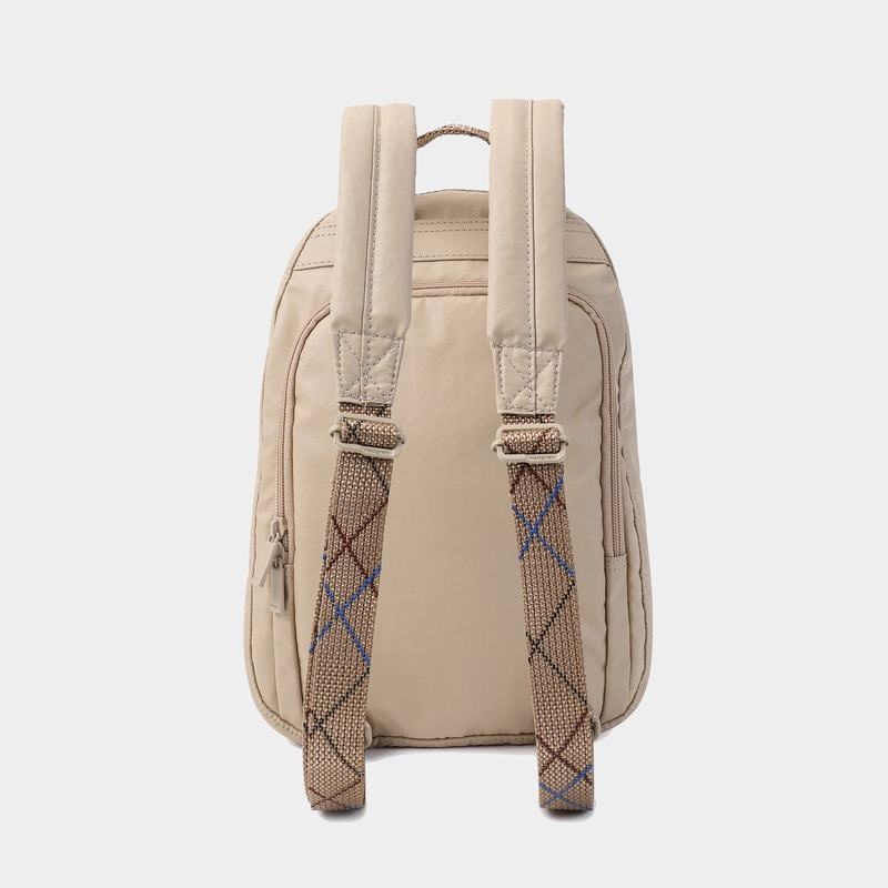 Beige Women's Hedgren Vogue Rfid Backpacks | TYX7644DR