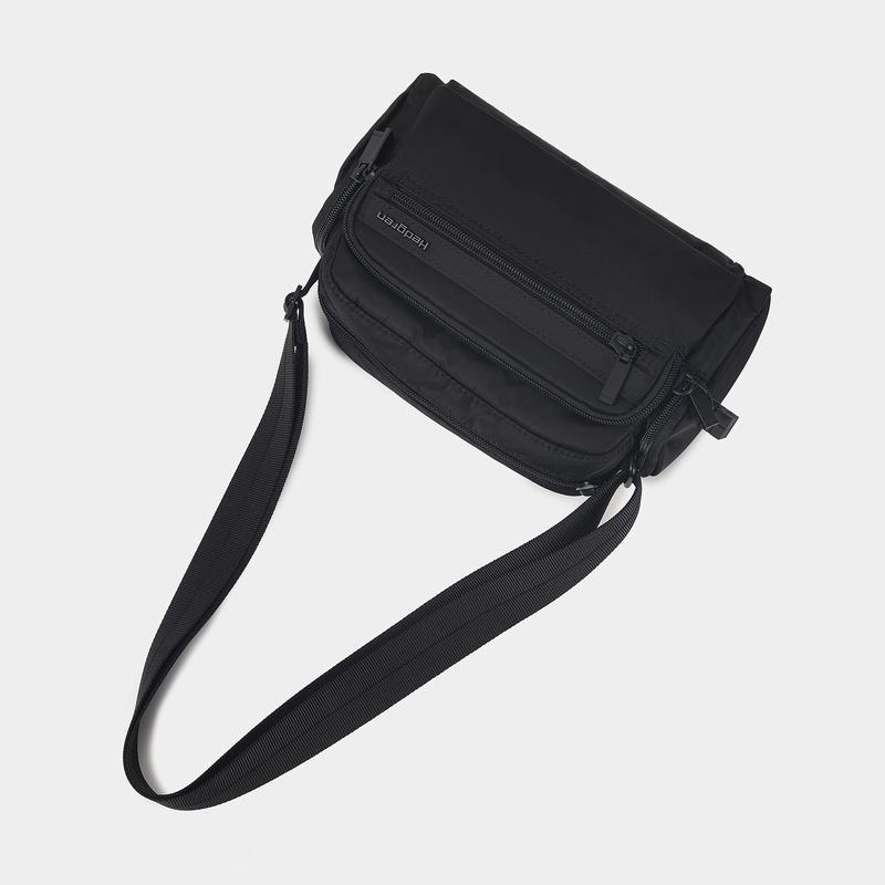 Black Women's Hedgren Emily Crossbody Bags | NSY4852QG