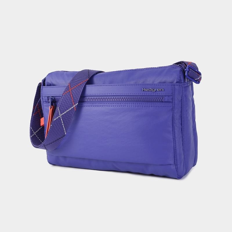 Royal Blue Women's Hedgren Eye Medium Shoulder Bags | ZEQ7556CY