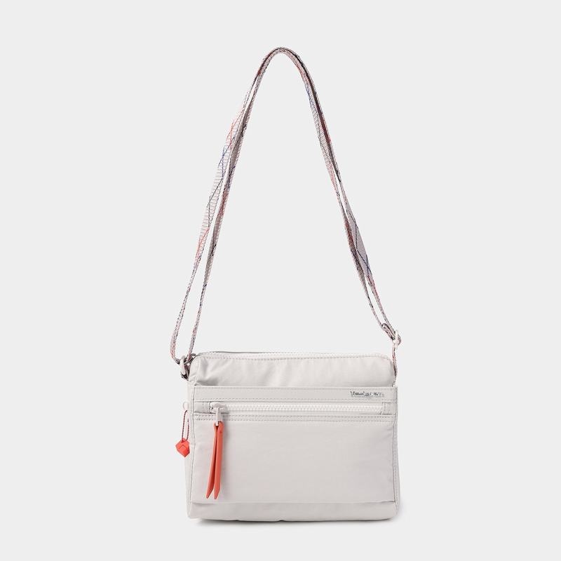 White Grey Women's Hedgren Eye Shoulder Bags | ETY5241OL