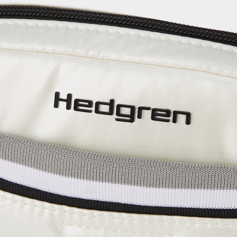 White Women's Hedgren Snug Belt Bags | CYF3138PJ